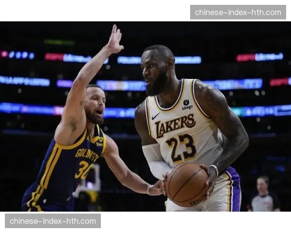 勇士更新伤病名单：库里、格林将出战，维金斯因个人事务继续缺席