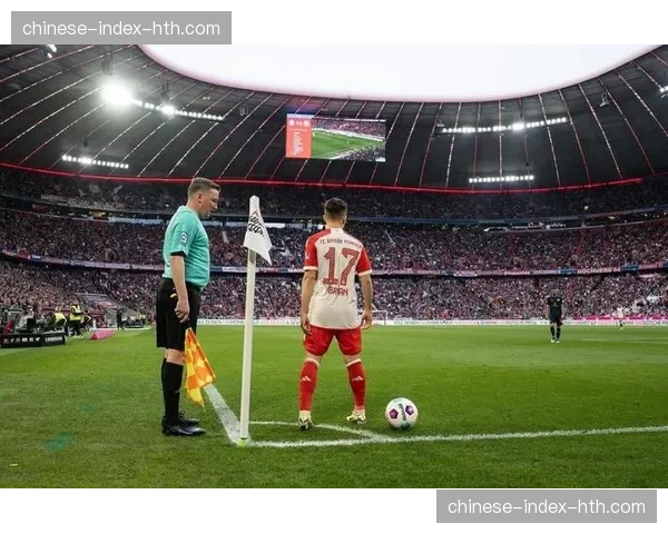 特写：老将穆勒替补登场创纪录，安联球场响起经久不息的掌声